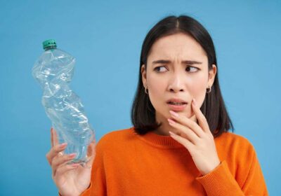 【水の飲み方】適切な水分摂取量とやりすぎのリスク、消化器内科医の助言から高齢者の注意点までのアイキャッチ画像