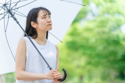 【梅雨のどんより不調】だるさやお腹の張り、原因は脳ではなく「胃腸の冷え」かも?のアイキャッチ画像