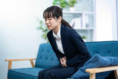 過敏性腸症候群（IBS）の薬はどれを選ぶ？タイプ別に見るイリボー・リンゼス・ポリフル・トリメブチンの使い分けを消化器病専門医が解説のアイキャッチ画像